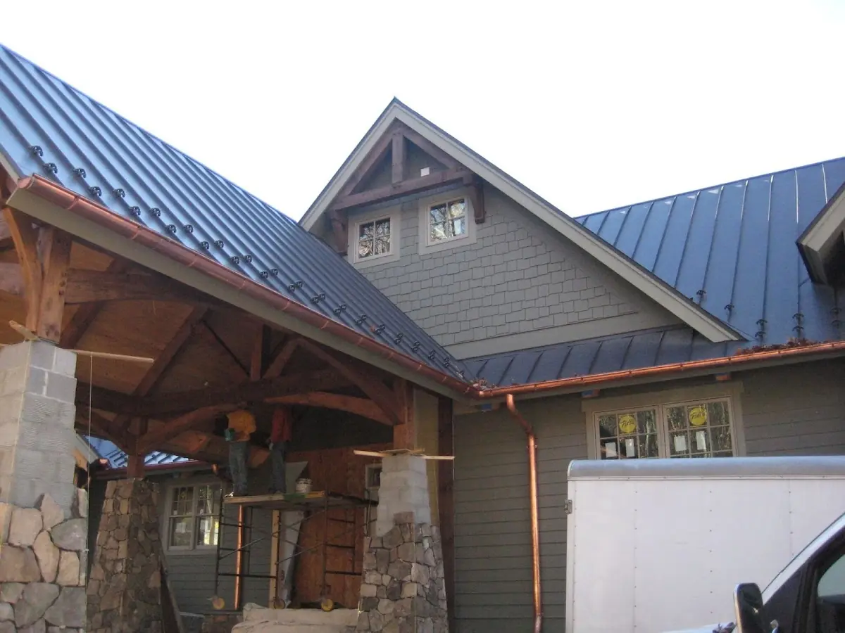 Craftsman Roofing team delivering quality roofing work in Cedar Valley